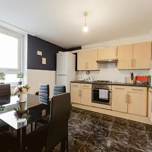  Guest house Langdon Park Dlr Beds To